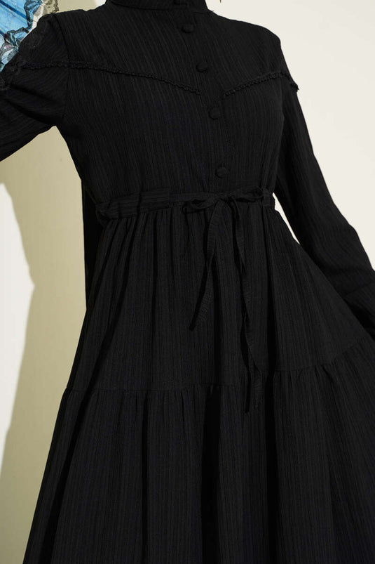 Bel Tünelli Düğmeli Ağaç Kabuğu Elbise Siyah