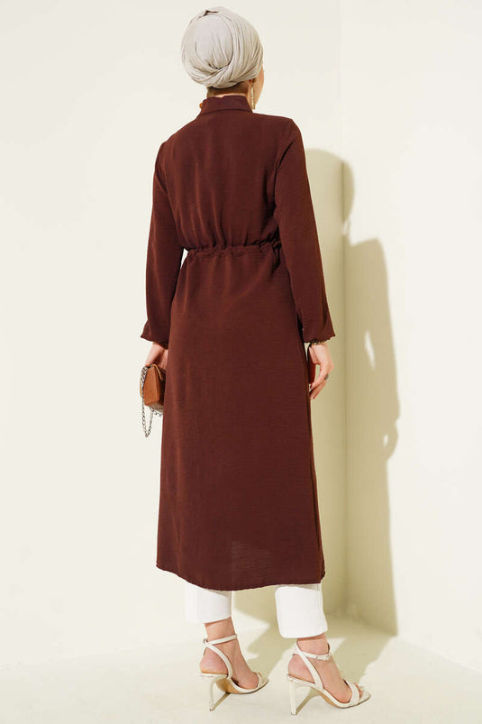 قبعة أيروبين مزودة بنفق خصر بأزرار، بني داكن