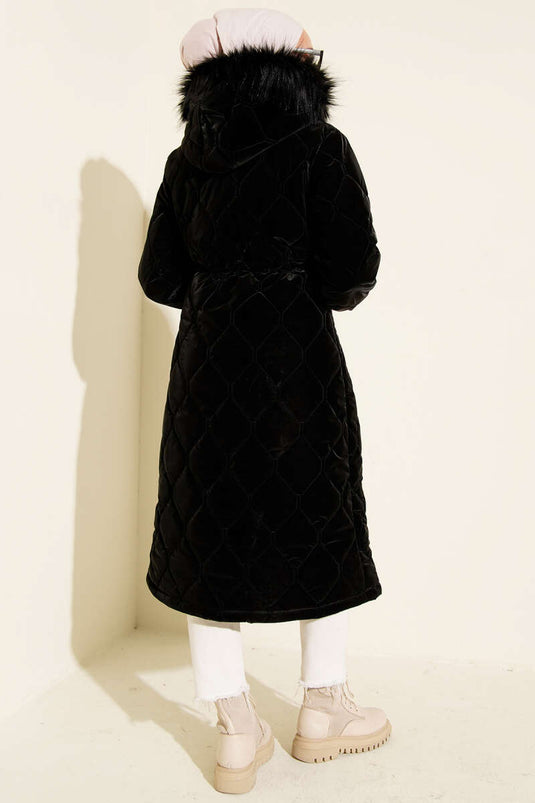 Bel Tünelli Kapüşonlu Kapitone Şişme Mont Siyah