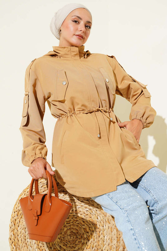 معطف ترنش بغطاء للرأس وقصة خصر بلون الجمل
