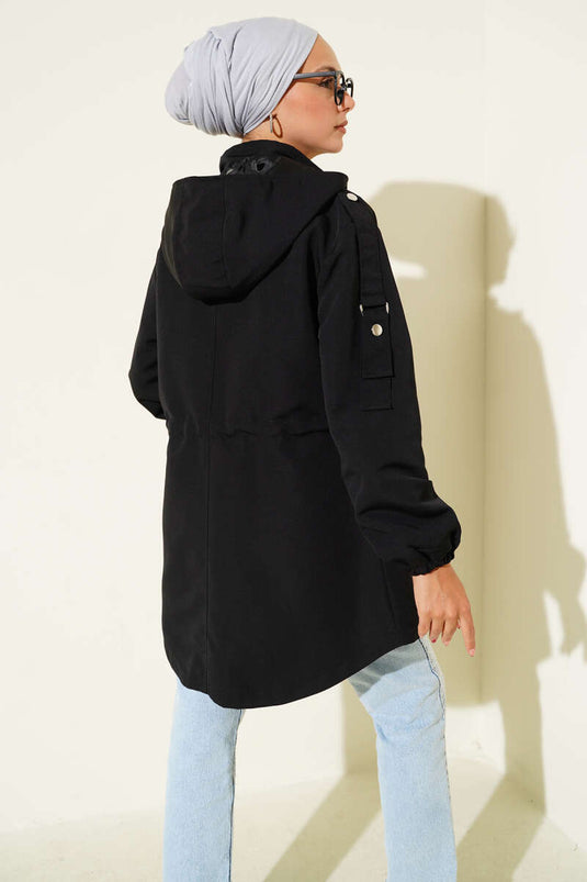 Trenchcoat mit Tunnelzug und Kapuze in Schwarz