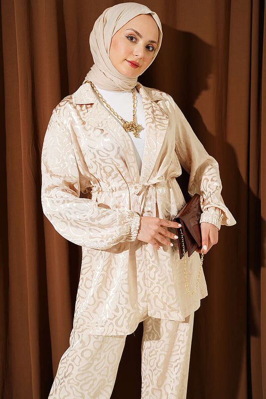 Ensemble deux pièces en jacquard léopard avec ceinture en maille beige