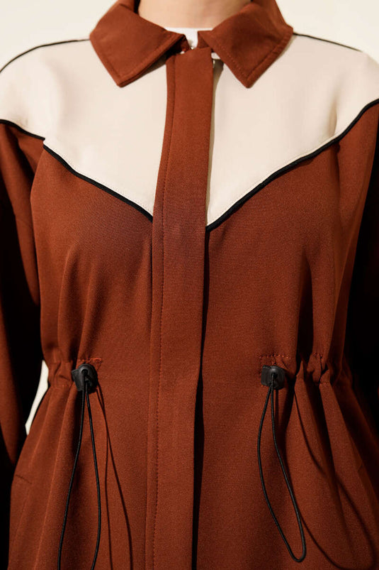 طقم مزدوج بحواف الكتف مع فتحة Bel Tünelli باللون البني