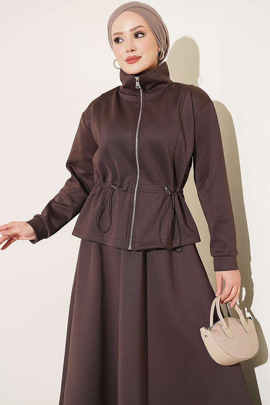 Completo Due Pezzi Con Gonna In Scuba E Cintura Marrone