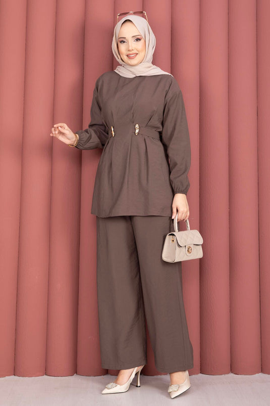 Belde Brooch Detailed Adjustable Pants Two-Piece Set Brown