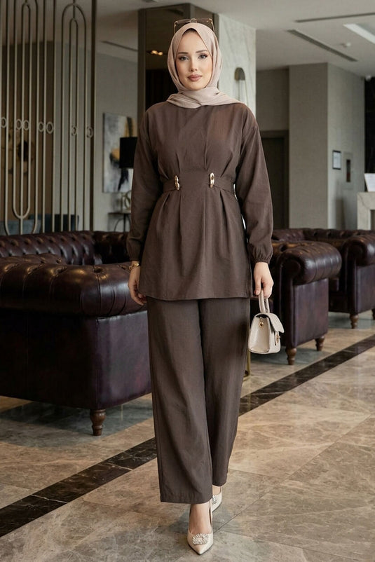 Belde Brooch Detailed Adjustable Pants Two-Piece Set Brown