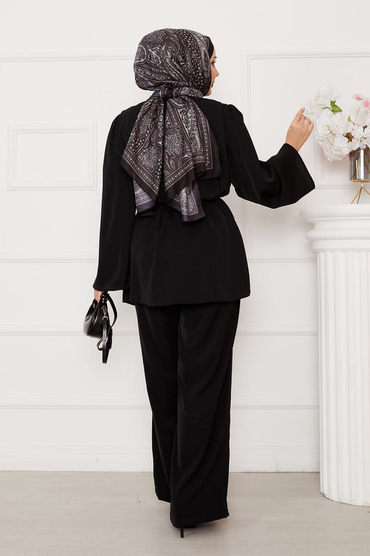 Belden Bağcıklı Brit Düğmeli Tesettür Takım Siyah
