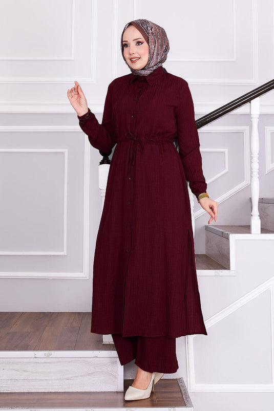 بدلة حجاب ببنطلون مربوط عند الخصر باللون الأحمر الداكن