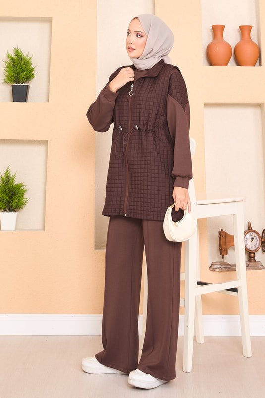 Beli Ayarlanabilir Kapitone Yelekli Üçlü Tesettür Takım Kahve