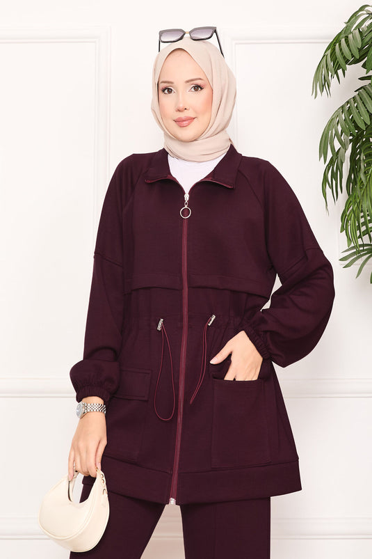 بدلة حجاب مكونة من قطعتين بجيوب قابلة للتعديل على الخصر، لون عنابي