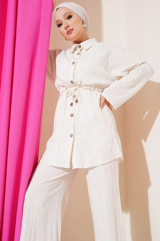 Beli Bağcıklı Önü Tahta Düğmeli İkili Takım Bej