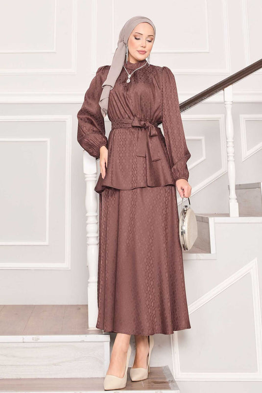 Costume hijab jacquard à taille plissée marron
