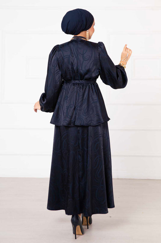 Costume jacquard à taille plissée et ceinture bleu marine