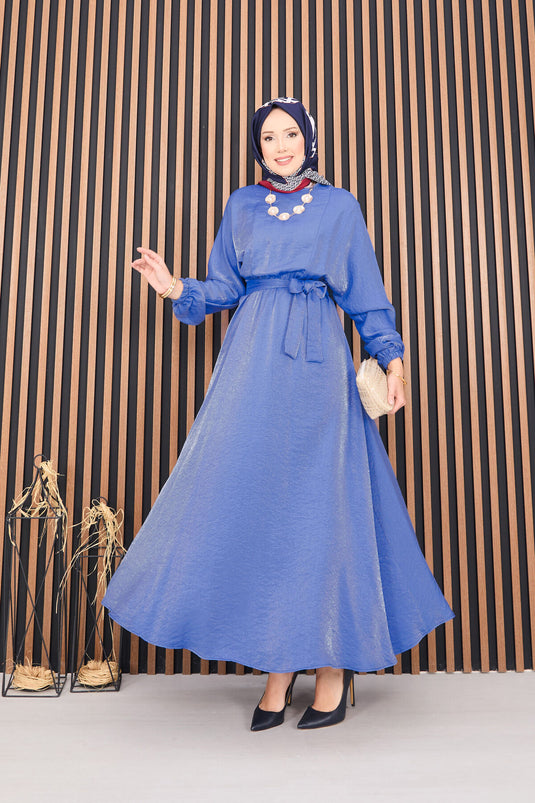 Robe hijab plissée indigo à manches chauve-souris