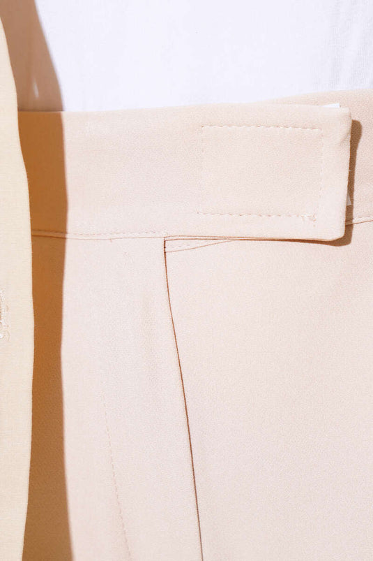 Beli Cırtlı Bol Paça Pantolon Bej