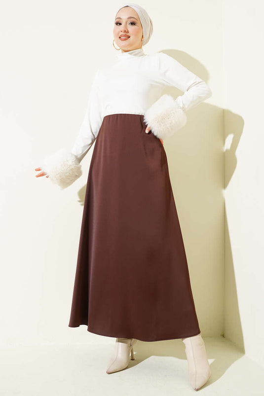 تنورة ساتان بسحاب أمامي بني