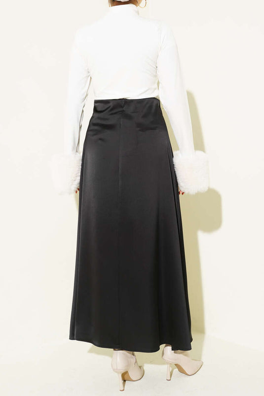 تنورة ساتان بسحاب أمامي باللون الأسود