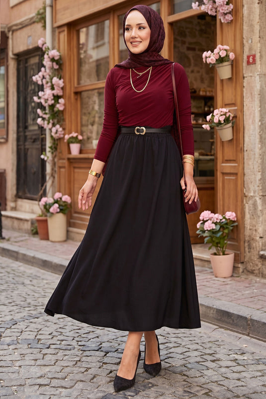 Jupe noire avec ceinture élastique et détails de poche