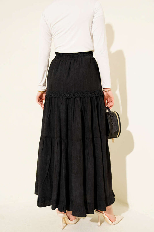 Gonna nera con elastico e fiocco