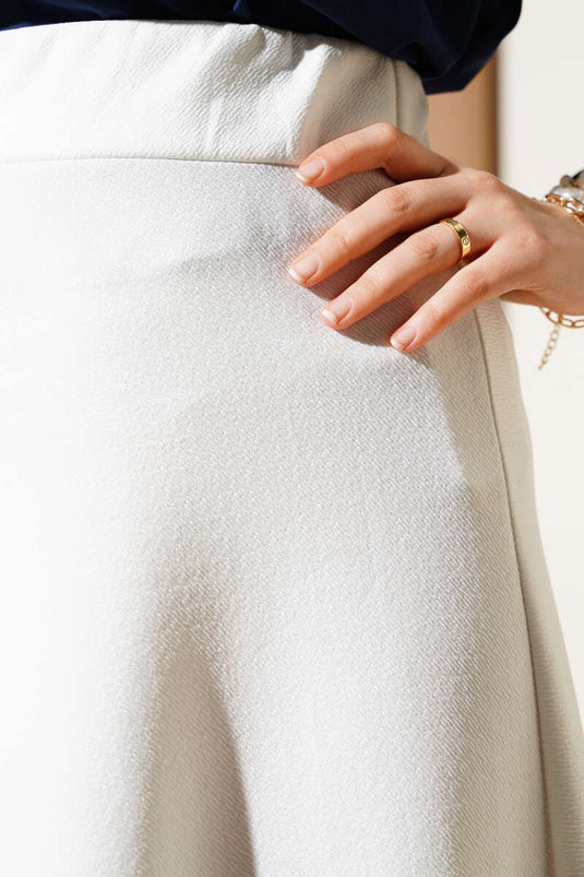 Elastic Waist Flared Basic Skirt White