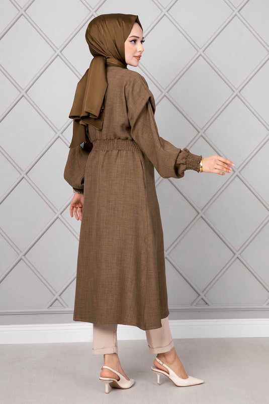 Lange Modest Jas Met Elastische Taille Tabak