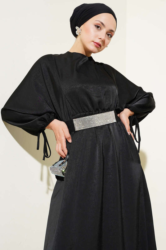 Beli Lastikli Yarasa Kol Saten Elbise Siyah