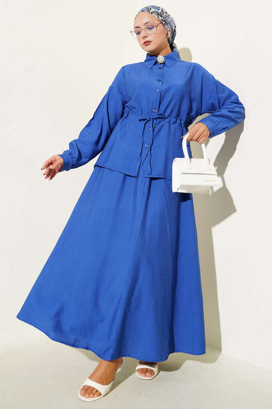 Costume deux pièces à jupe taille tunnel chez Saks