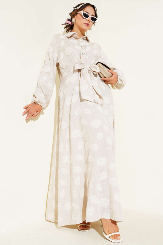 Robe à pois et demi-boutons beige