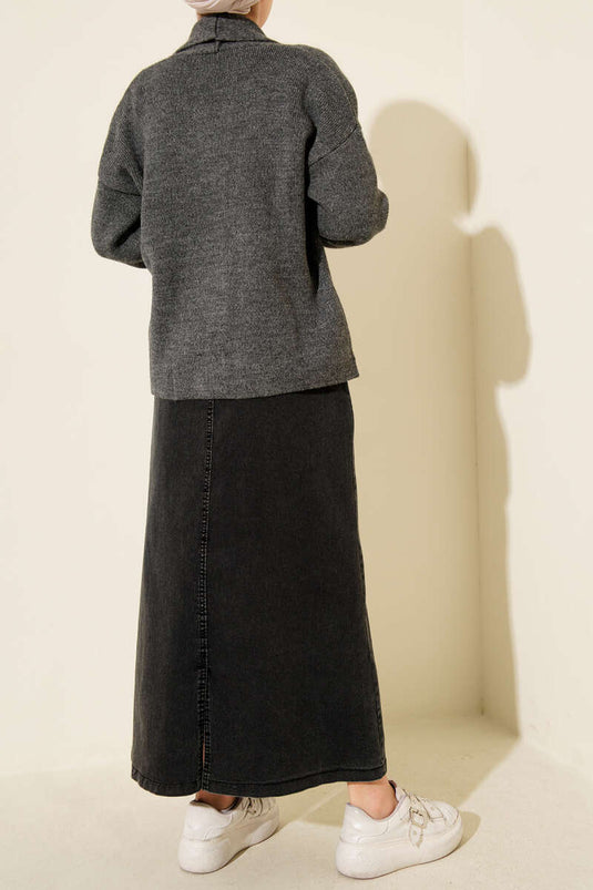 تنورة جينز بخمسة أزرار باللون الدخاني