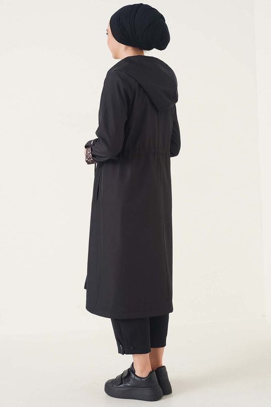 Bileği Çizgili Kapüşonlu Siyah Leopar Trençkot