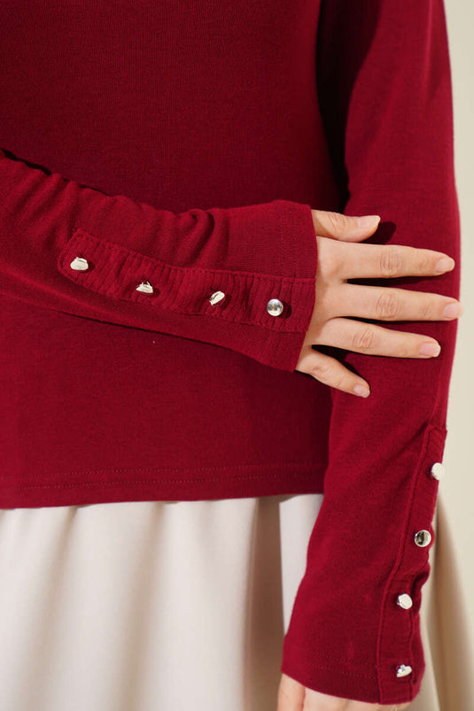 Body avec boutons en métal sur la cheville, rouge bordeaux