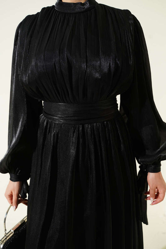 Abendkleid mit Gürtel zum Binden am Handgelenk Schwarz