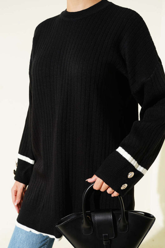 سترة محبوكة مضلعة بأزرار على الأكمام، سوداء