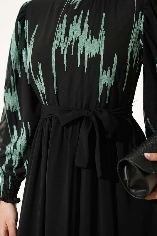 Robe Brodée À Poignets En Vert Menthe