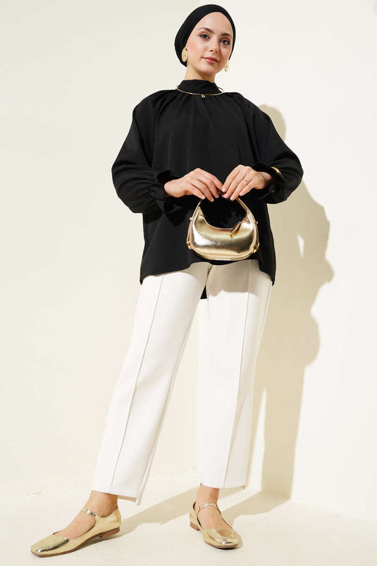 Tunique plissée noire à col élastique et cheville