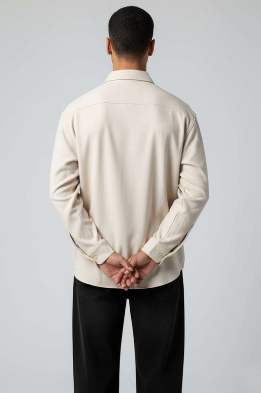 Chemise homme beige avec détails poignets manchette