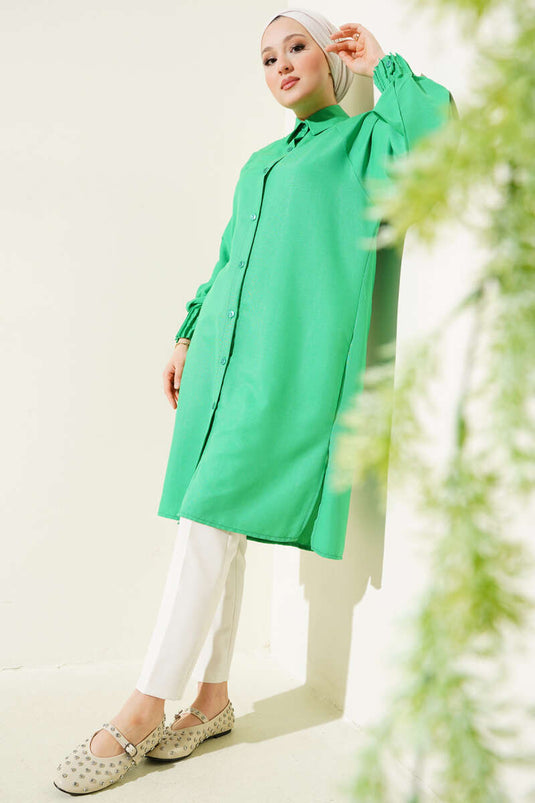 Chemise longue côtelée verte à chevilles