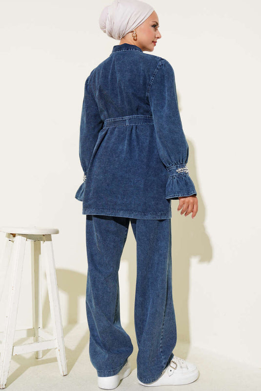 Ensemble deux pièces en denim à boutons métalliques et pierres de cheville bleu foncé