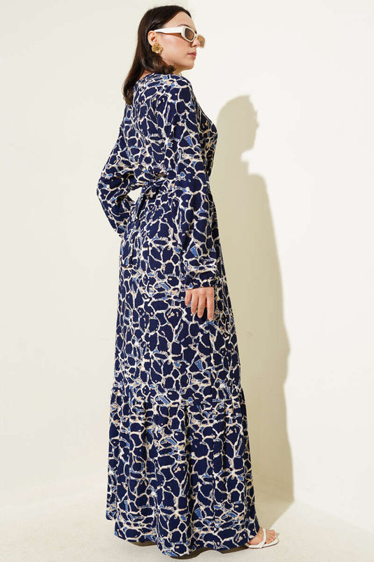 Robe bleu marine à taille élastique et revers aux chevilles