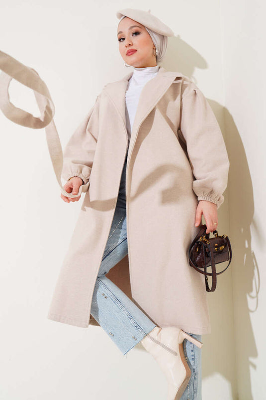 معطف كشمير معصم مطاطي باللون البيج