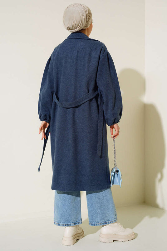 Manteau en cachemire indigo avec poignets élastiques