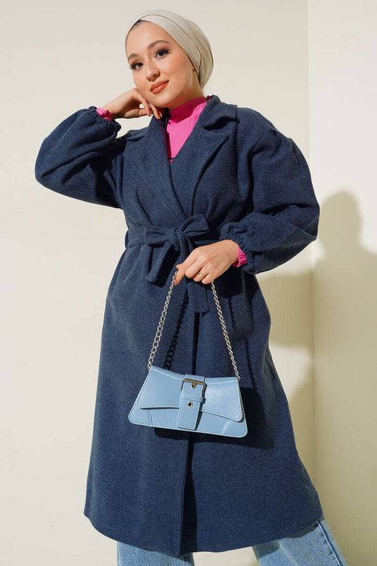 Manteau en cachemire indigo avec poignets élastiques