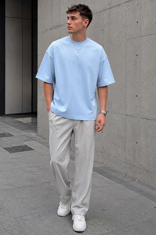 Basic Oversize Herren T-Shirt mit Rundhalsausschnitt in Eisblau