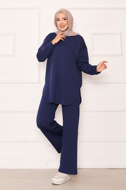 بدلة أويسو الأساسية برقبة دائرية، أزرق داكن