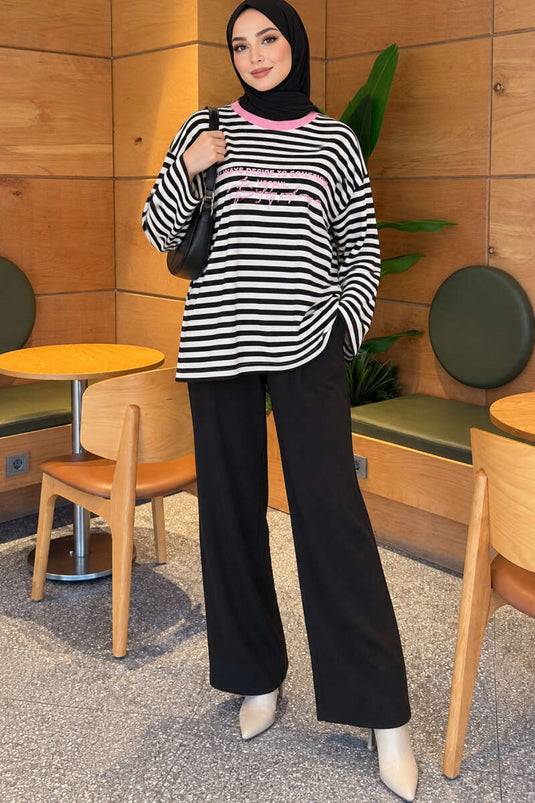 تونيك وردي بطباعة برقبة دراجة