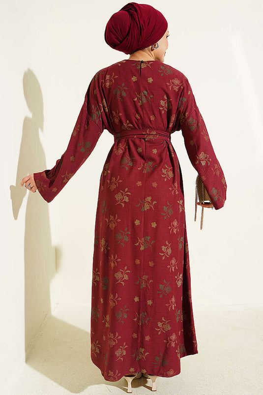 Robe Bordo Brodée À Col Rond