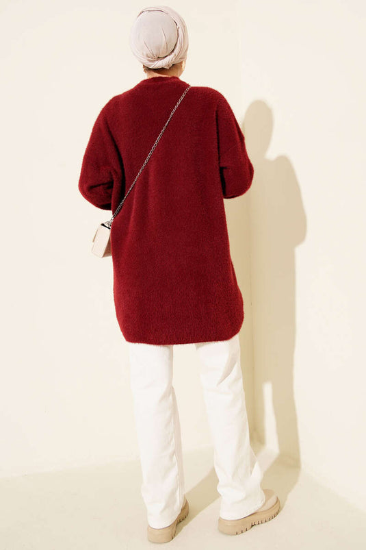Pull Bourgogne À Col Roulé Et Détail Barbe