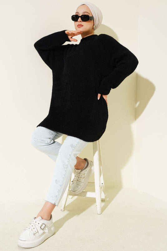 Pull à col rond noir avec détail barbe