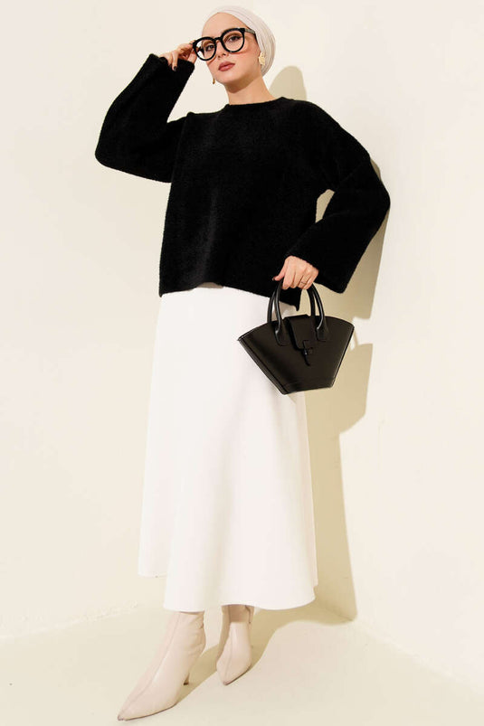 Pull ample à col rond avec motif barbe, noir