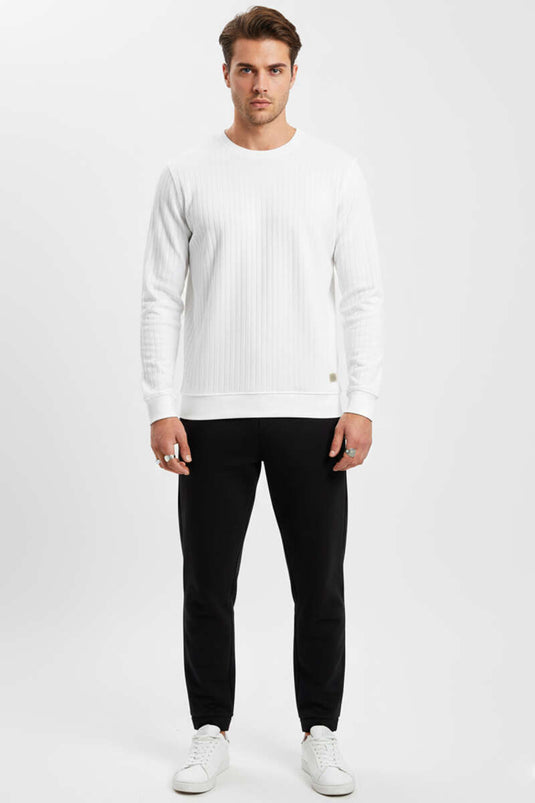 تيشيرت رجالي بأكمام طويلة وياقة دائرية، لون بيج فاتح